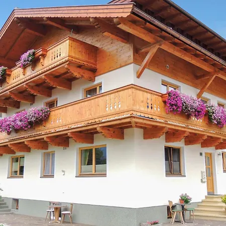 Groessere Apartment