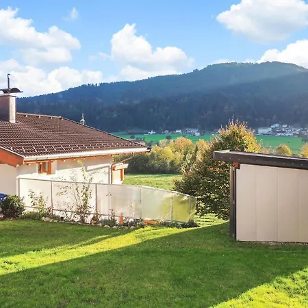 Groessere Apartment